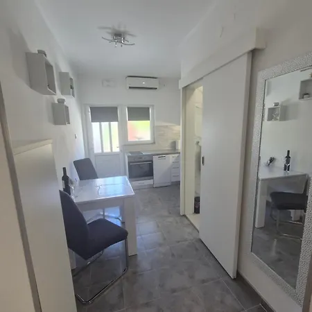 Toni Apartament